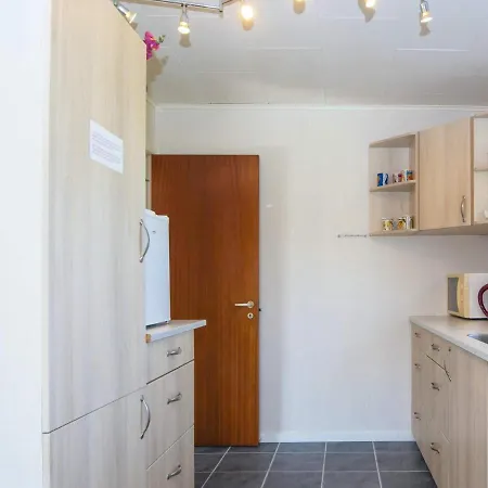 5 Person In Skjern-by Traum